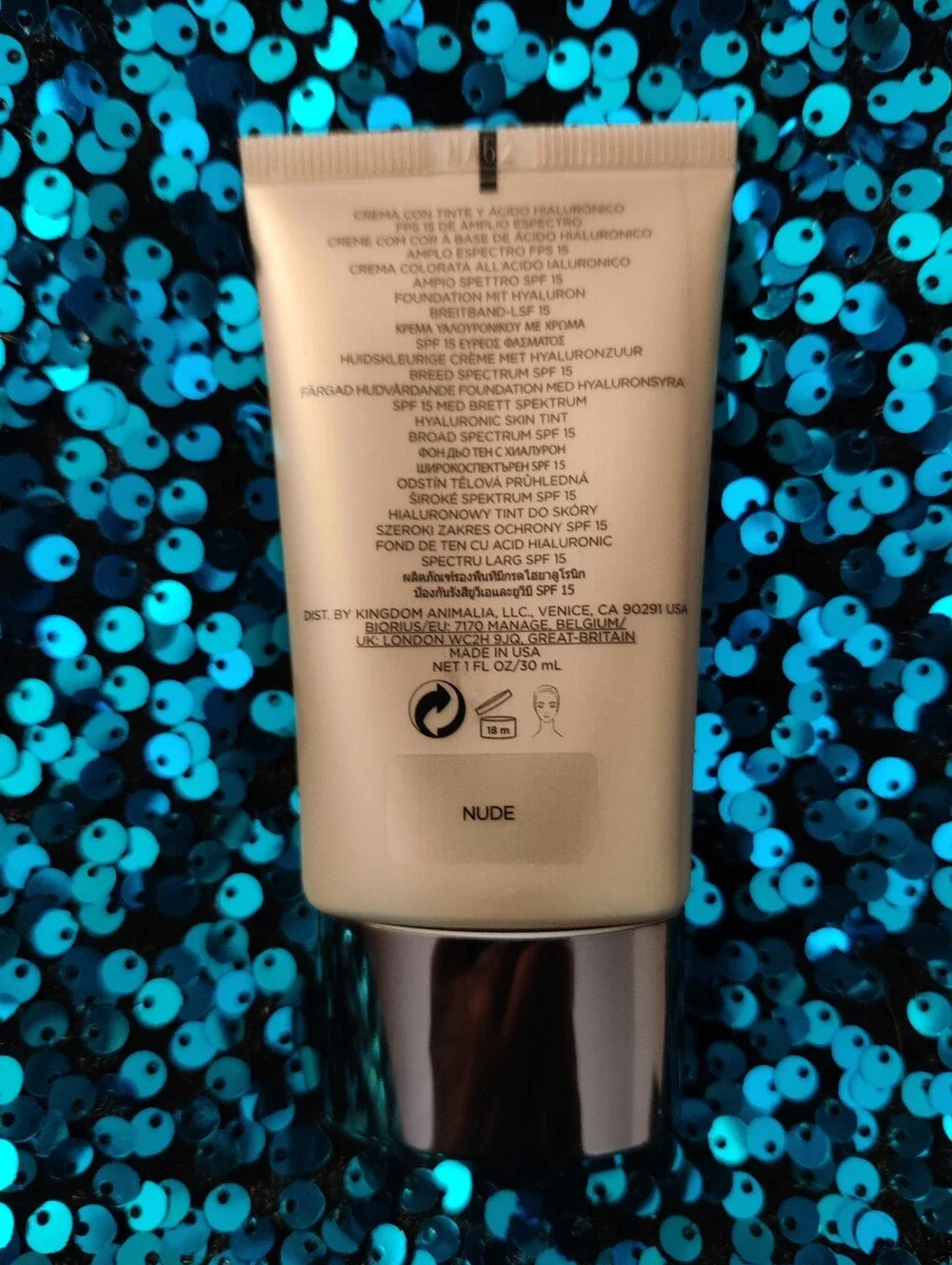 Hourglass Illusion Hyaluronic Skin Tint in Nude SPF 15
